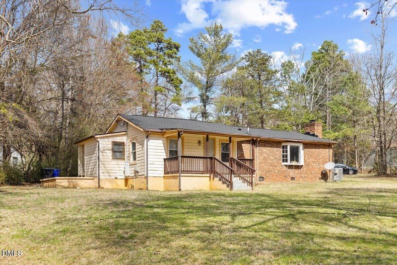 110 Hill St, Hillsborough, NC 27278
