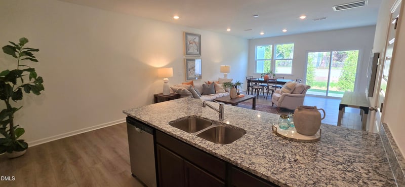110 Parker Ln, Mebane, NC 27302