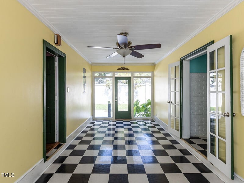 110 W Parker St, Smithfield, NC 27577