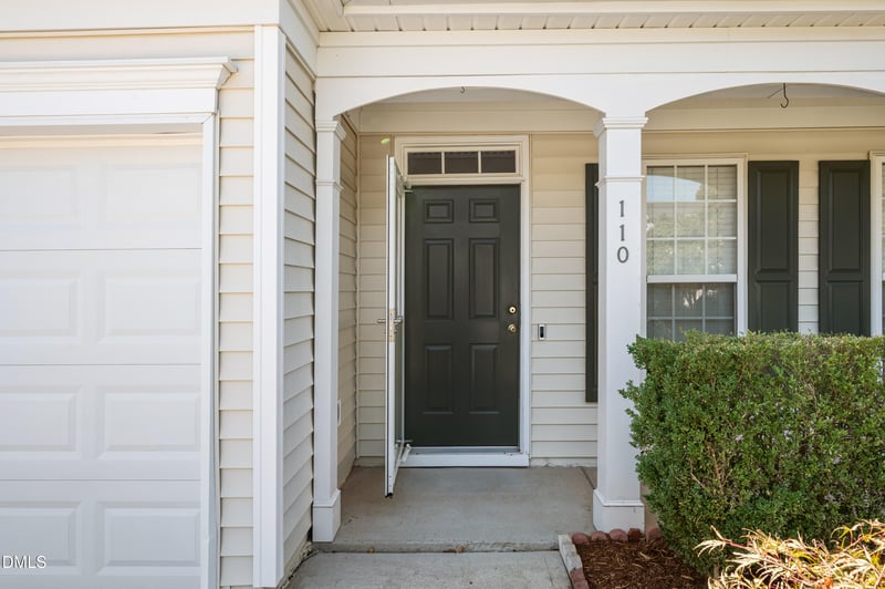 110 Shadow Mountain Ln, Morrisville, NC 27560