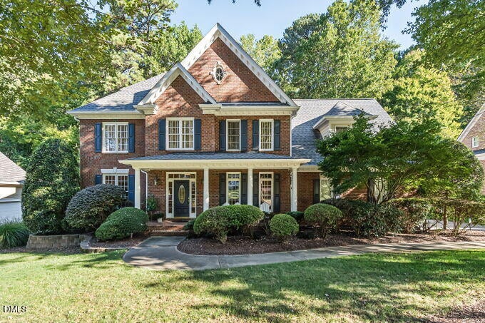 110 Summerview Ln, Cary, NC 27518
