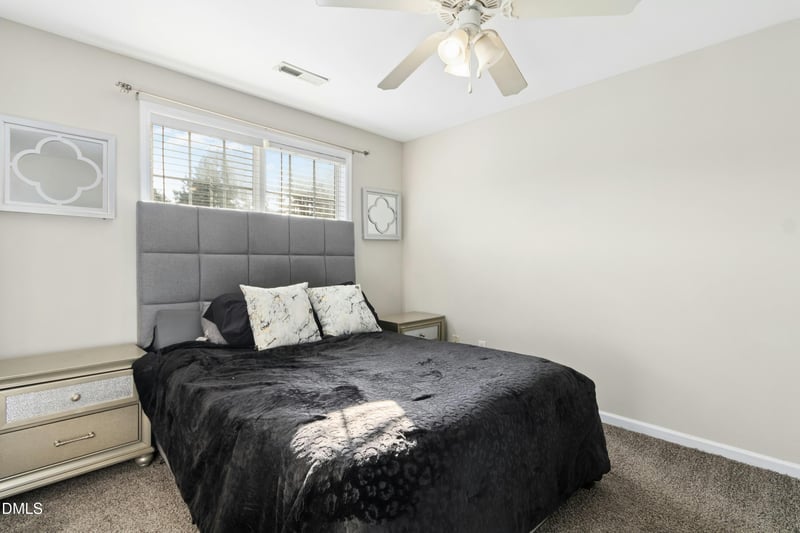 110 Walford Pk, Clayton, NC 27520