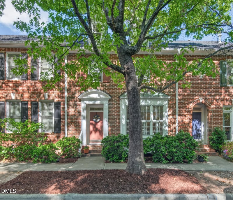 110 Westgreen Dr, Chapel Hill, NC 27516