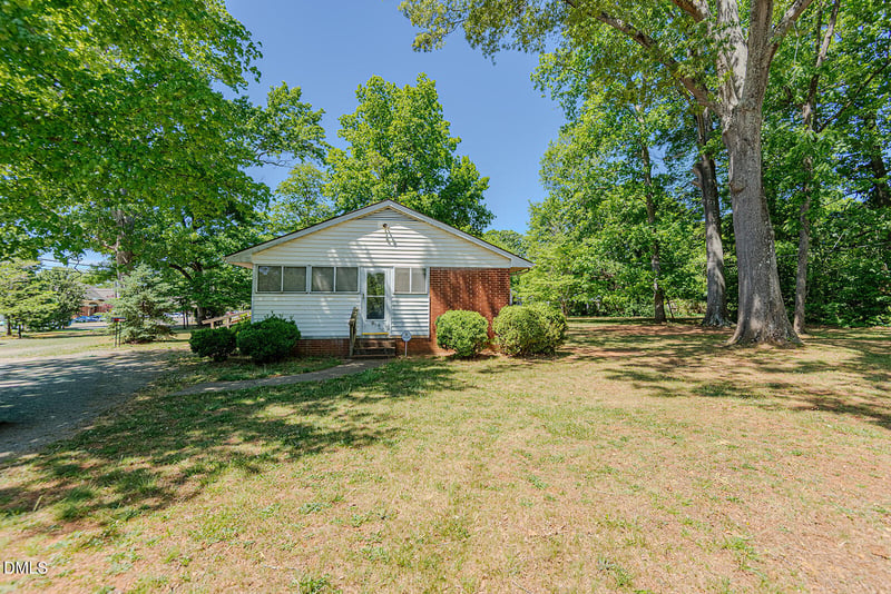 1100 S Fifth St, Mebane, NC 27302
