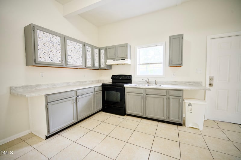 1101 Eva St, Durham, NC 27703