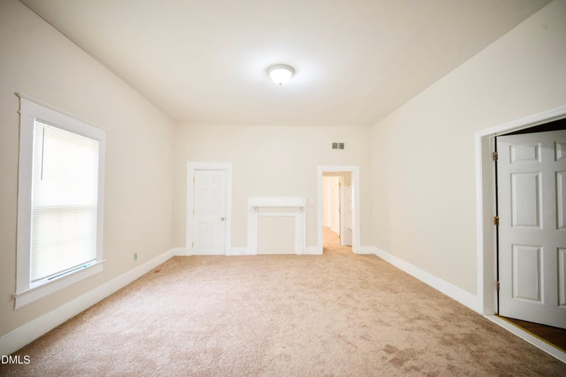 1101 Eva St, Durham, NC 27703