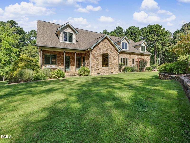 1101 New Hope Church Rd, Apex, NC 27523