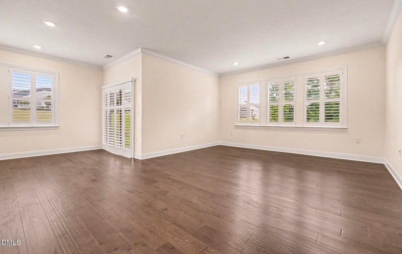 1103 Surveyor Dr, Durham, NC 27703