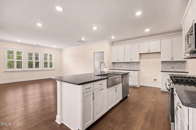 1103 Surveyor Dr, Durham, NC 27703