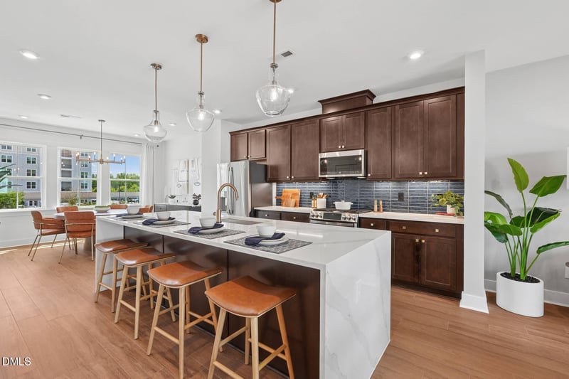 1103 Zelkova Ln, Chapel Hill, NC 27517