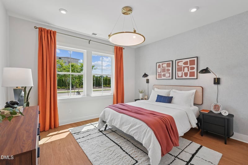 1103 Zelkova Ln, Chapel Hill, NC 27517