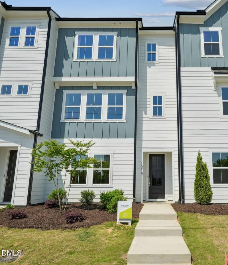 1103 Zelkova Ln, Chapel Hill, NC 27517