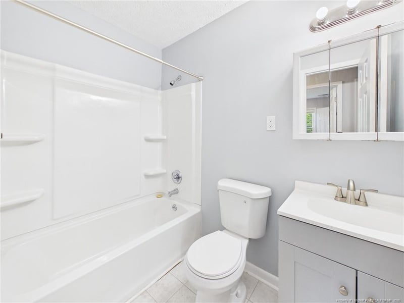 1104 Barwin Dr, Fayetteville, NC 28304