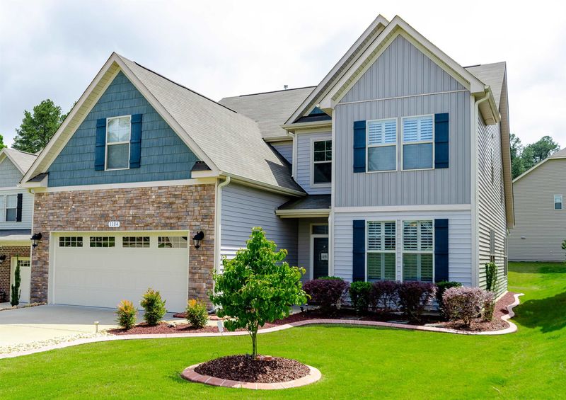 1104 Big Spring Cir, Durham, NC 27703