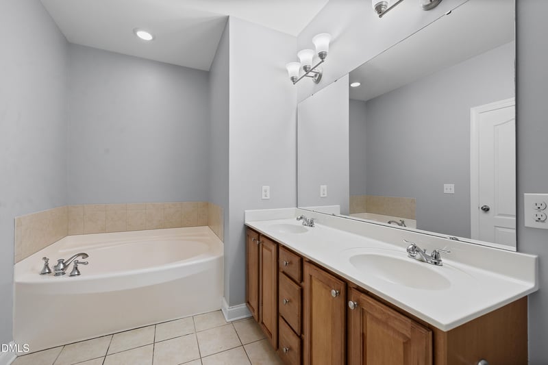 1104 Palace Garden Way, Raleigh, NC 27603