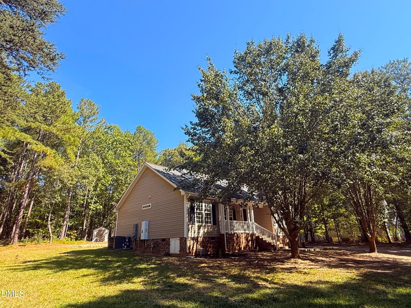 1105 Lake Ridge Dr, Creedmoor, NC 27522