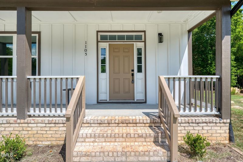 1105 Ridge Rd, Roxboro, NC 27573