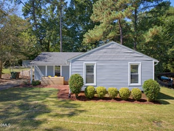 1106 Broadford Dr, Cary, NC 27511
