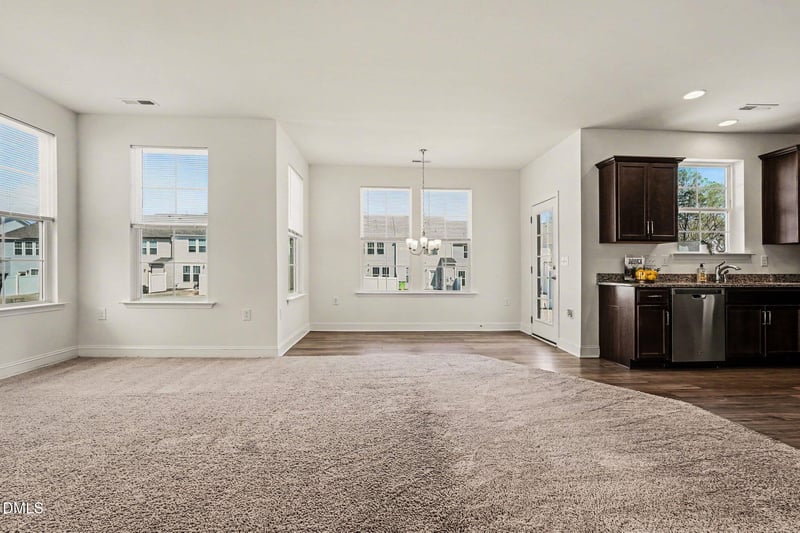 111 Antler Steel Dr, Clayton, NC 27527