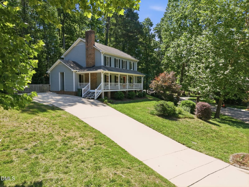 111 Coatbridge Cir, Cary, NC 27511
