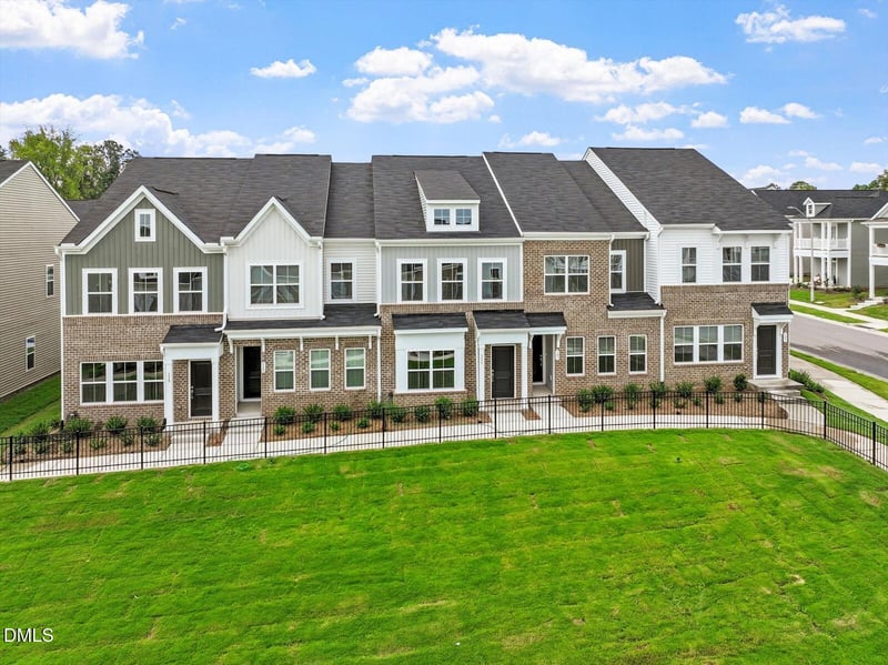 111 Flowering Maple Way #283, Garner, NC 27529