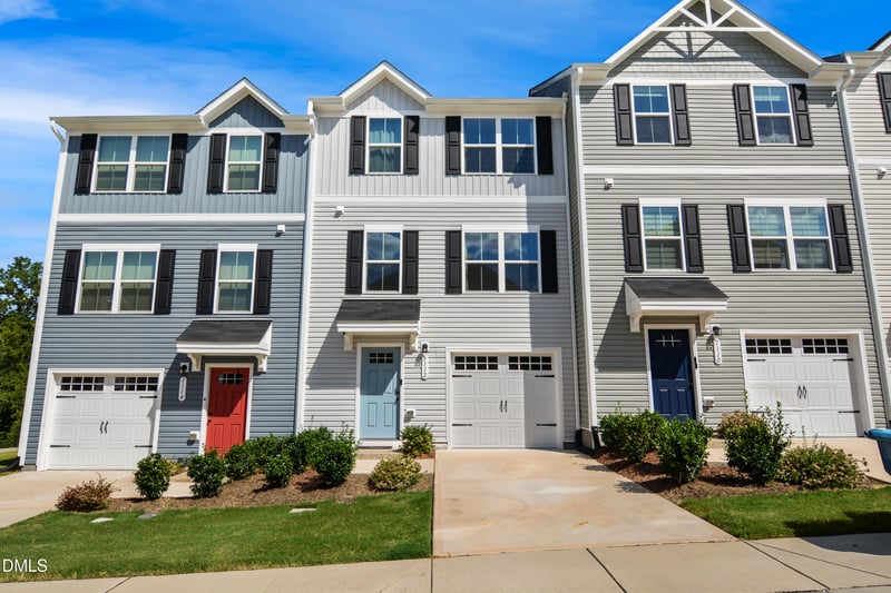 1112 Brimstone Way, Durham, NC 27704