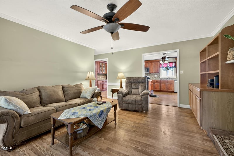 1112 Castalia Dr, Cary, NC 27513