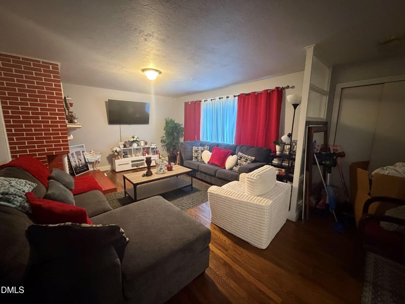 1112 Old Booker Dairy Rd, Smithfield, NC 27577