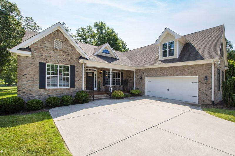 1113 Champions Pointe Dr, Durham, NC 27712