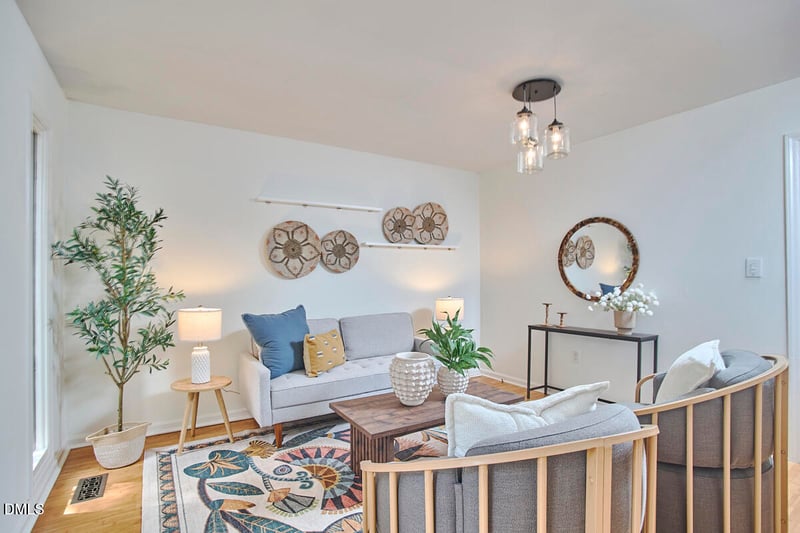 1114 Saxony Dr, Durham, NC 27707