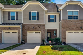1115 Contessa Dr, Cary, NC 27513
