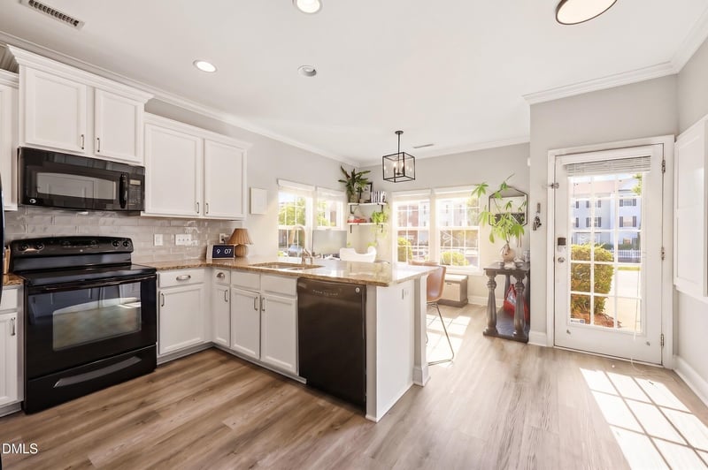 1115 Ileagnes Rd, Raleigh, NC 27603