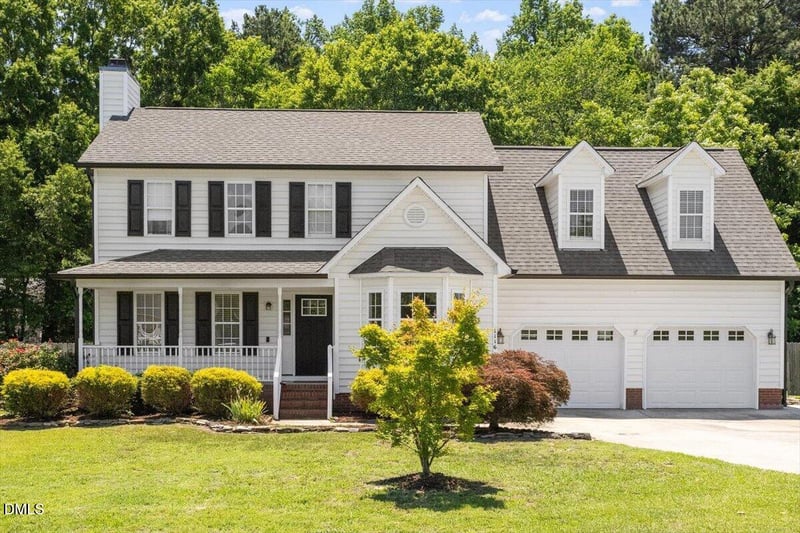 1116 Holland Ridge Dr, Raleigh, NC 27603