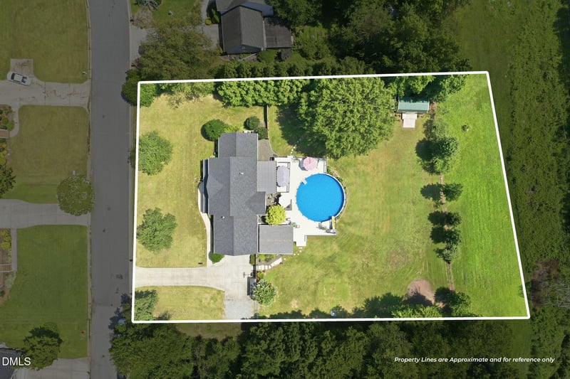 1116 Maple Ridge Dr, Burlington, NC 27217
