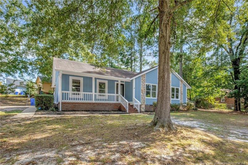 1117 Lake Stone Pl, Fayetteville, NC 28311
