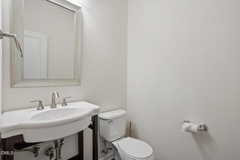 1119 Sky Top Dr, Apex, NC 27502