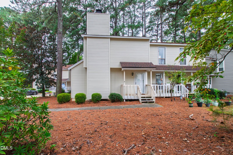 112 Arbuckle Ln, Cary, NC 27511