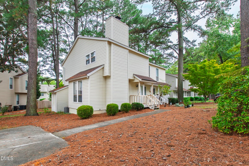 112 Arbuckle Ln, Cary, NC 27511