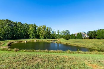 112 Congaree Dr, Holly Springs, NC 27540