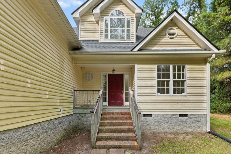 112 Day Ln, Selma, NC 27576