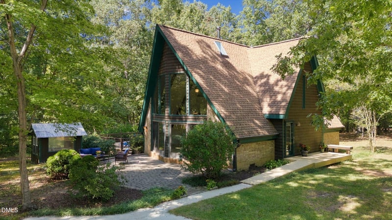 1121 Rollins Mill Rd, Holly Springs, NC 27540
