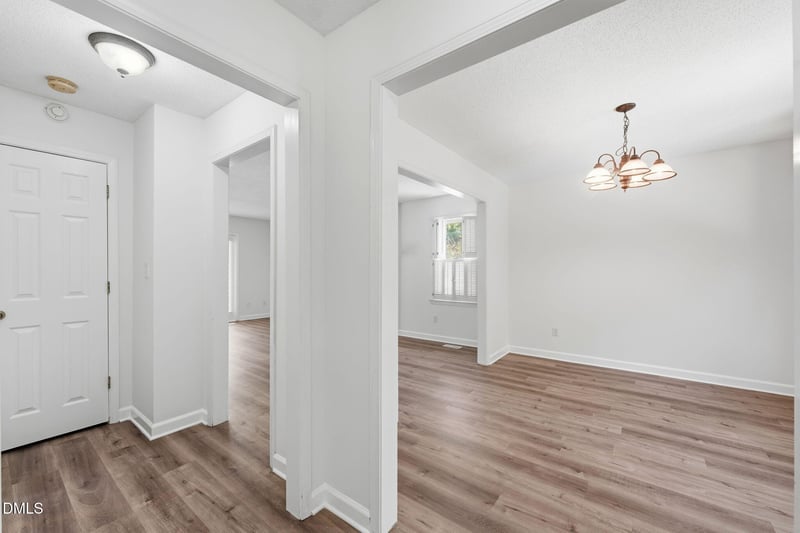 1121 Sherwood Dr #10, Burlington, NC 27215