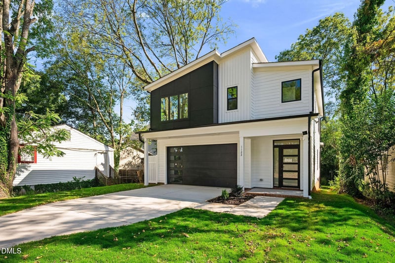 1122 Hightower St, Raleigh, NC 27610