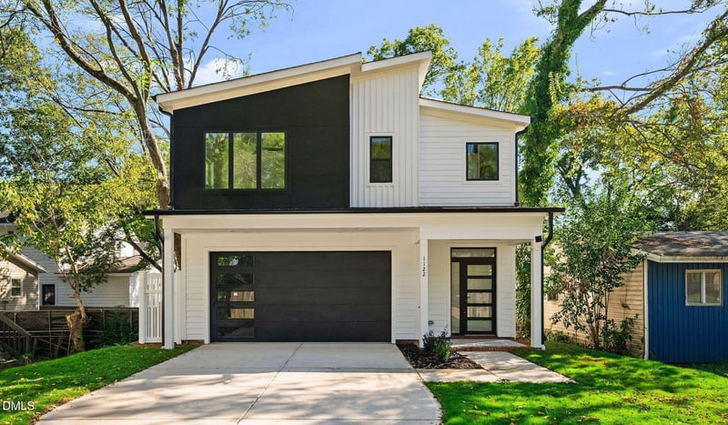 1122 Hightower St, Raleigh, NC 27610