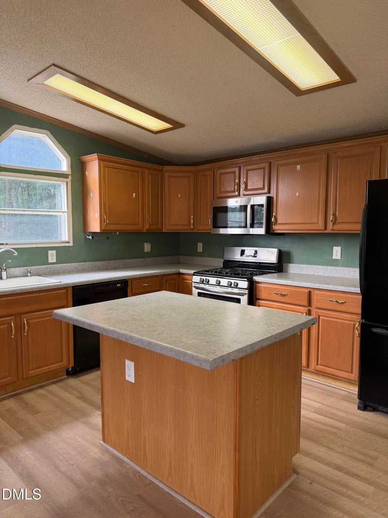 1128 Harvey Johnson Rd, Raleigh, NC 27603