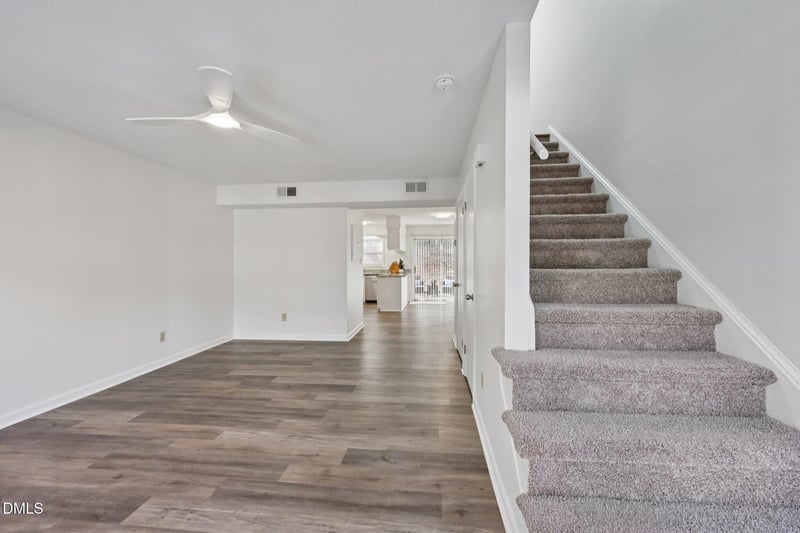 1128 Nottingham Cir, Cary, NC 27511