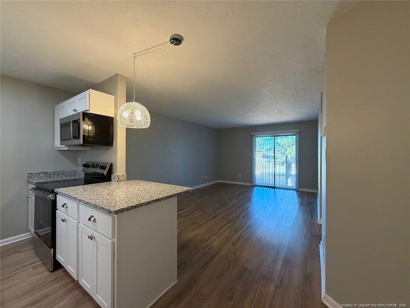 1128 Southwood Dr #7, Fayetteville, NC 28304