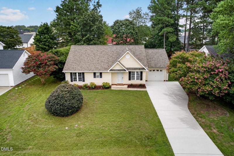 113 S Buttress Dr, Fuquay Varina, NC 27526