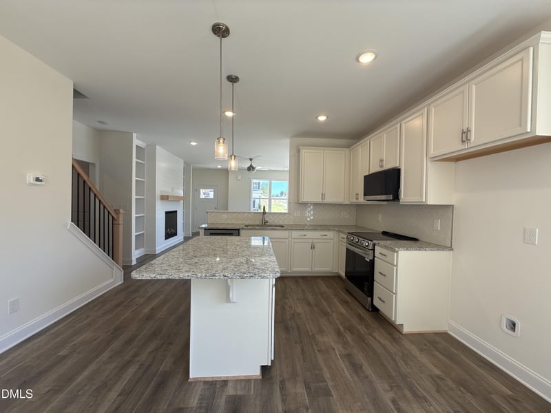 113 Cinnabar St, Clayton, NC 27520