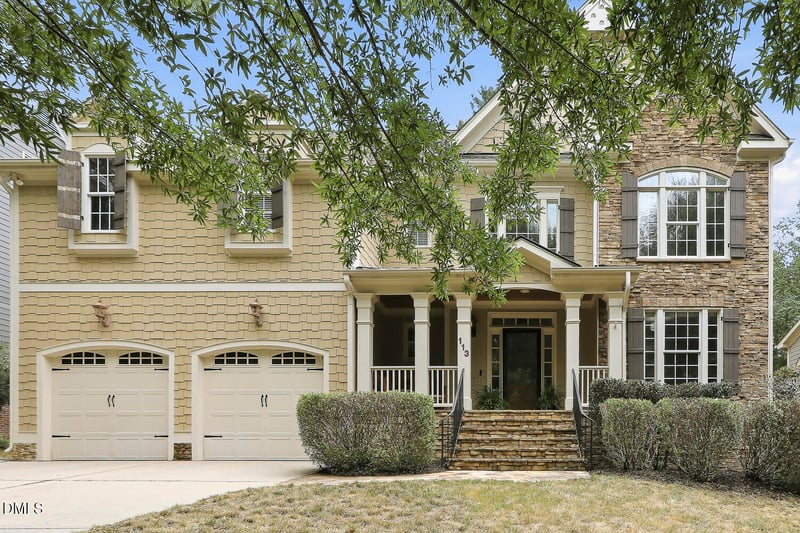 113 Grantwood Dr, Holly Springs, NC 27540